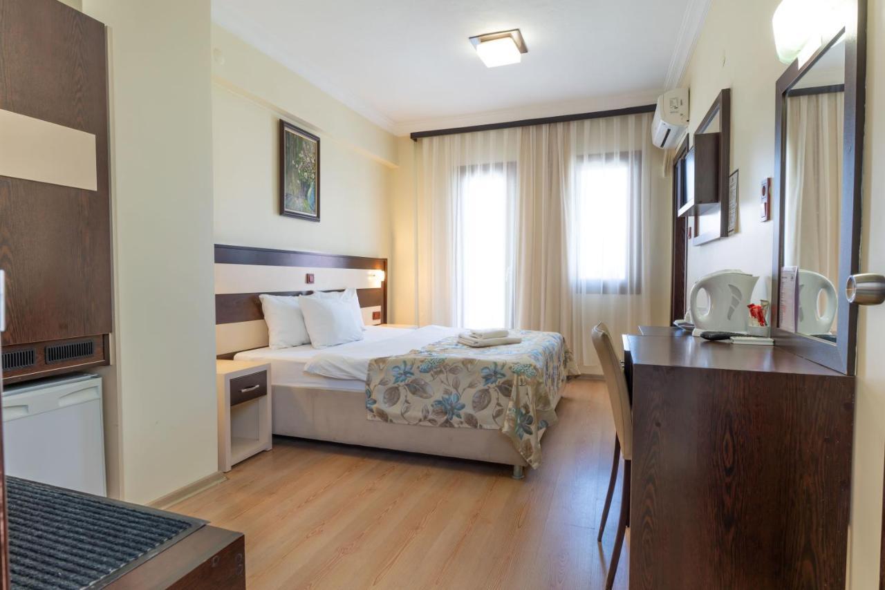 Hotel Karacam Фоча Екстериор снимка